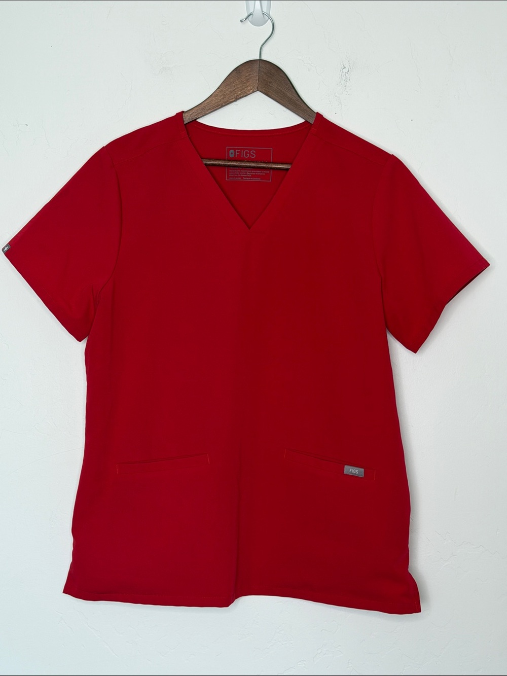 FIGS Casma Three Pocket Scrub Top Red Size Large L PO 5623 Medical Uniform